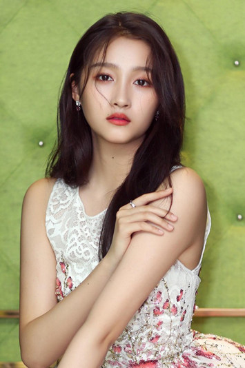 关晓彤小妹子眼妆甚美 教我可好?