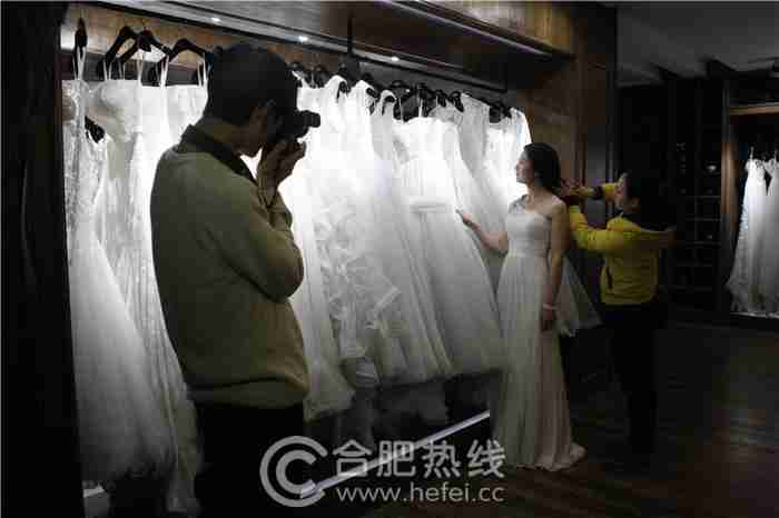 特教女老师正在拍摄
