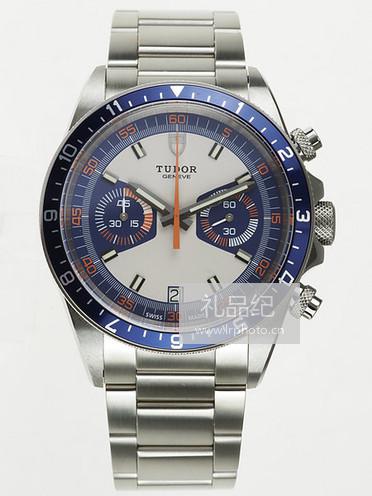 帝舵Heritage系列70330B_Silver不锈钢表带