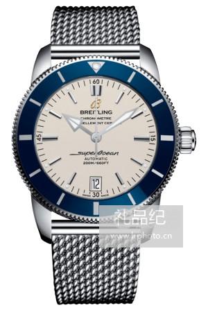 百年灵超级海洋文化系列AB201016.G827.154A腕表